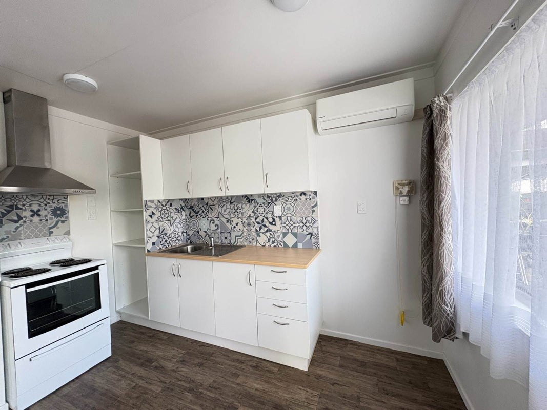 2 Deveron Street, Regent, Whangarei - Carousel 2