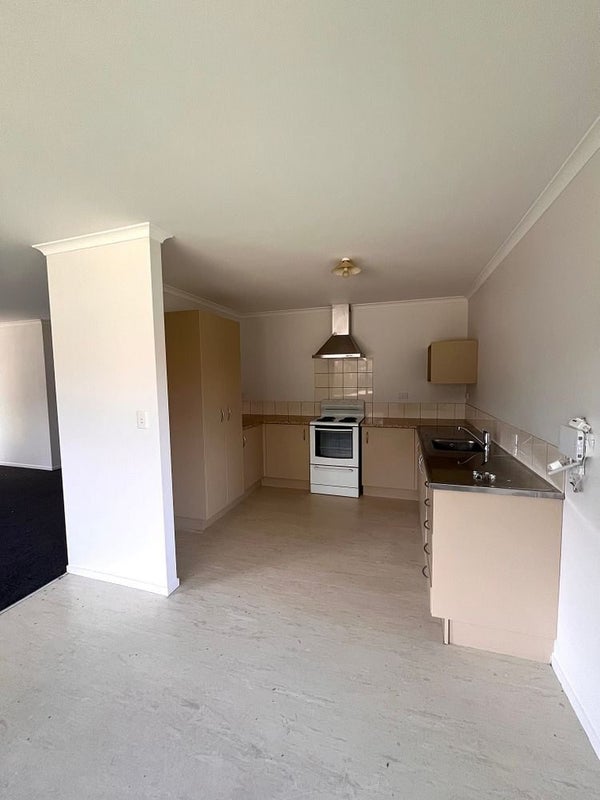 67H Hastie Avenue, Mangere Bridge, Auckland - Carousel 2