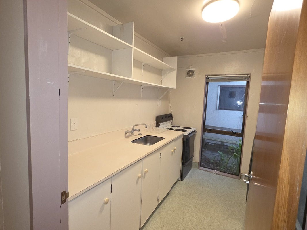 16 Earp Street, Johnsonville, Wellington - Carousel 2