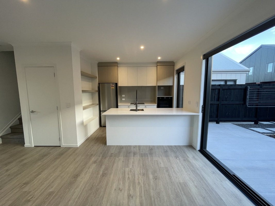 47 Te Tihi Street, Wiri, Auckland - Carousel 2