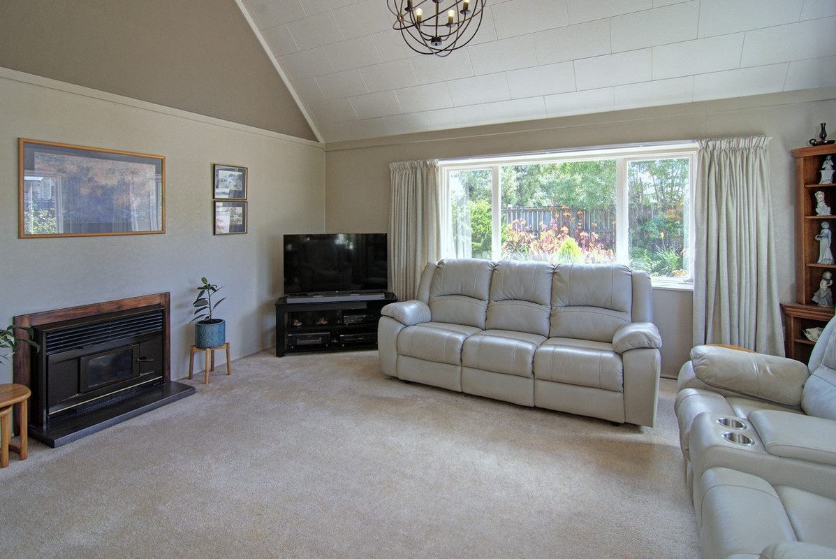 28 Third Street, Lansdowne, Masterton - Carousel 2