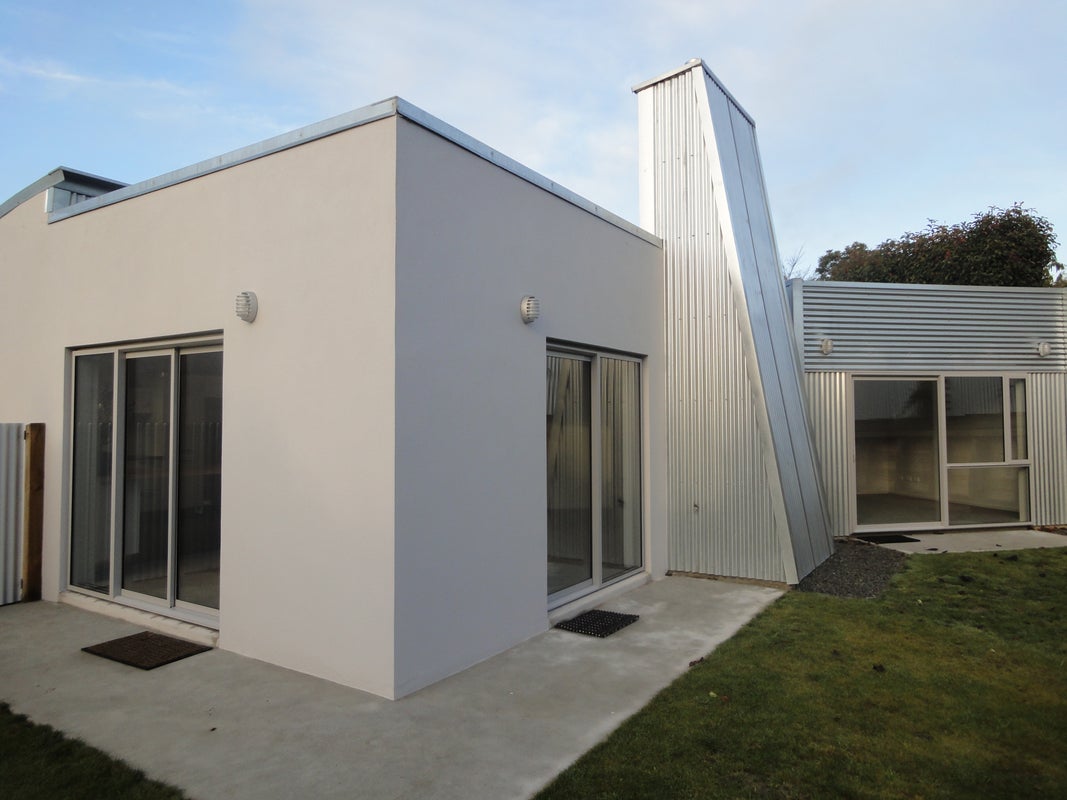 2/113 Orbell Street, Glenwood, Timaru - Carousel 1