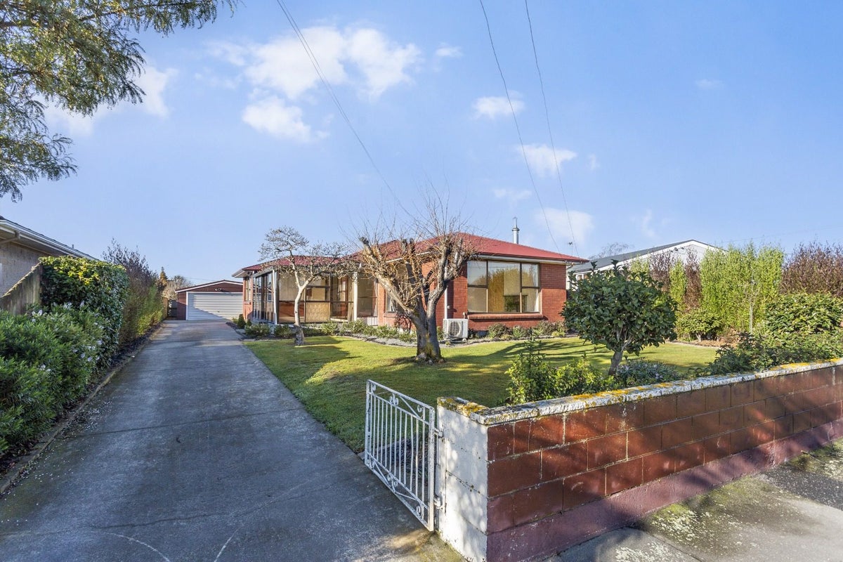 54 Gardiners Road, Bishopdale, Christchurch - Carousel 17