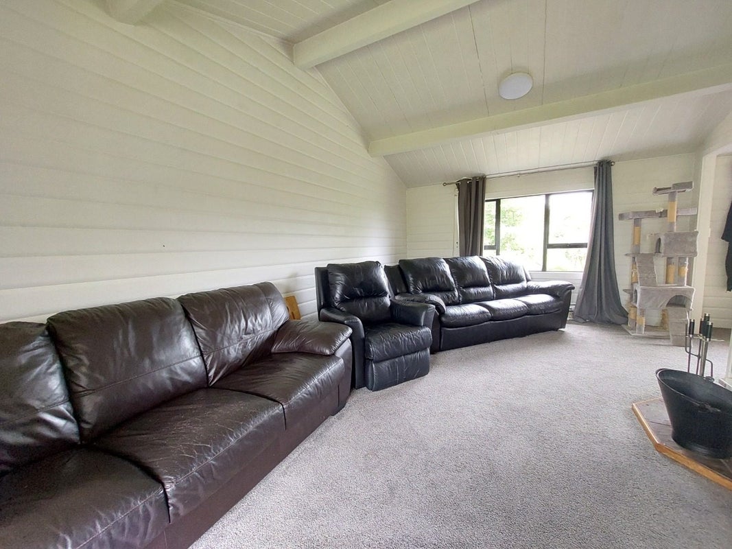 609 Horseshoe Bush Road, Albany - Carousel 2