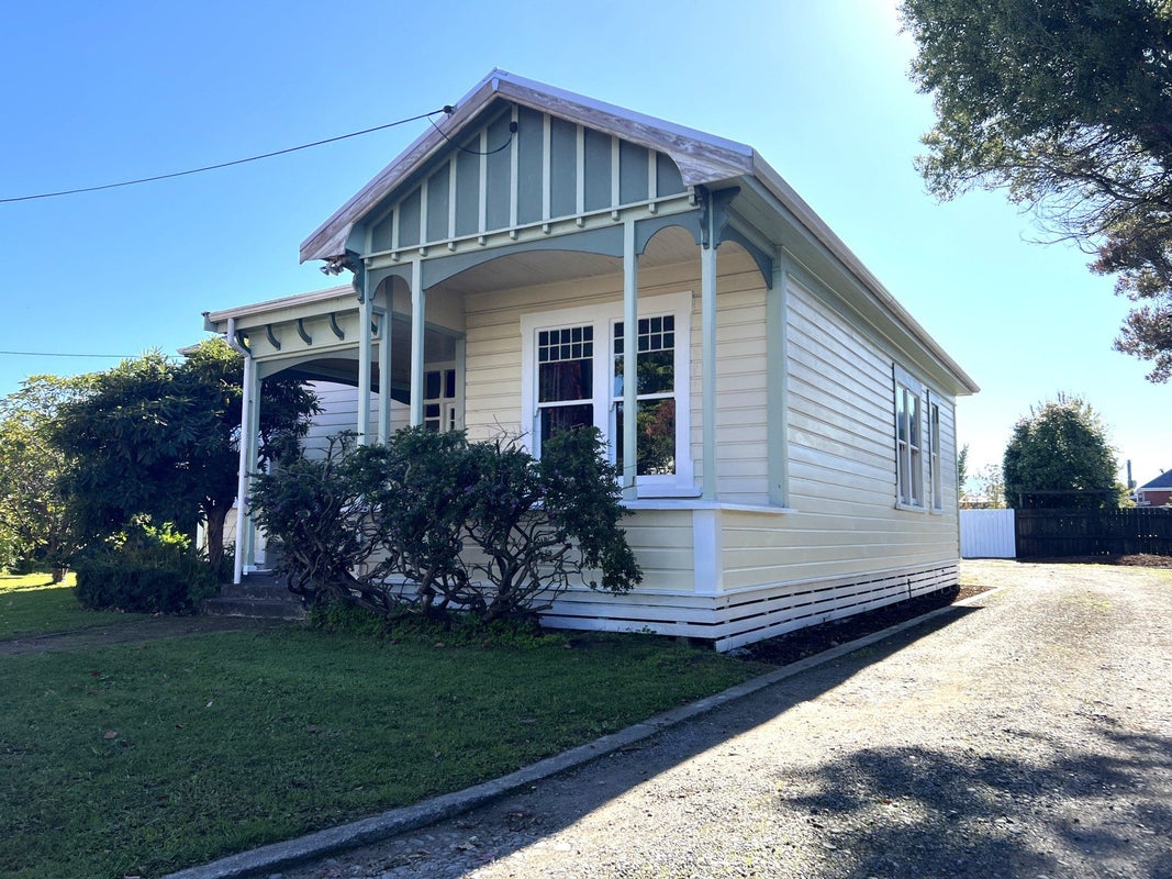 7 Dillons Point Road, Islington, Blenheim - Carousel 1