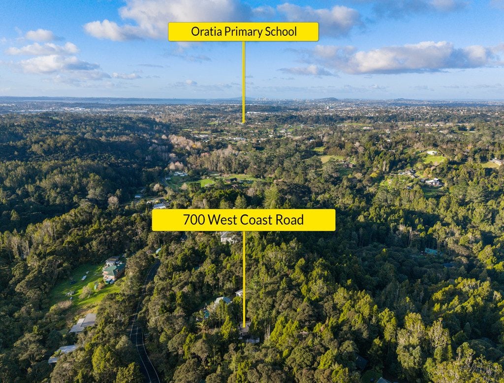700 West Coast Road, Oratia, Auckland - Carousel 29