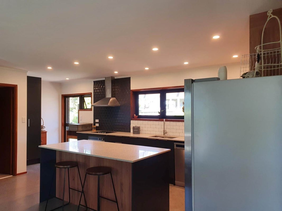 23 Seaforth Avenue, Mangere Bridge, Auckland - Carousel 2