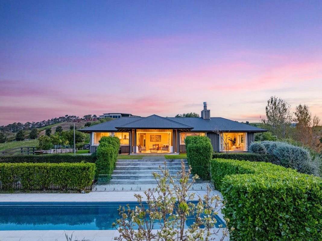 56 Endsleigh Drive, Havelock North, Hastings - Carousel 35