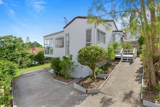 3/250 Onewa Road, Birkenhead, Auckland - Carousel 1
