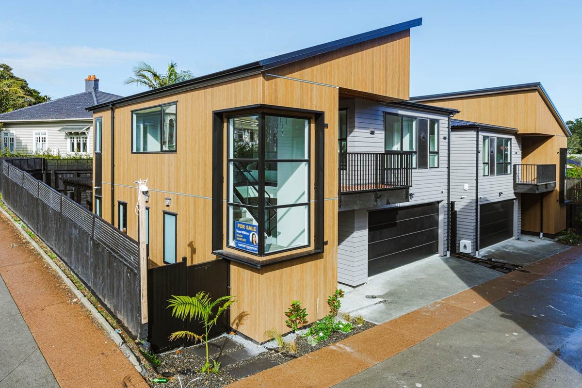 2/87 Ranfurly Road, Epsom, Auckland - Carousel 2