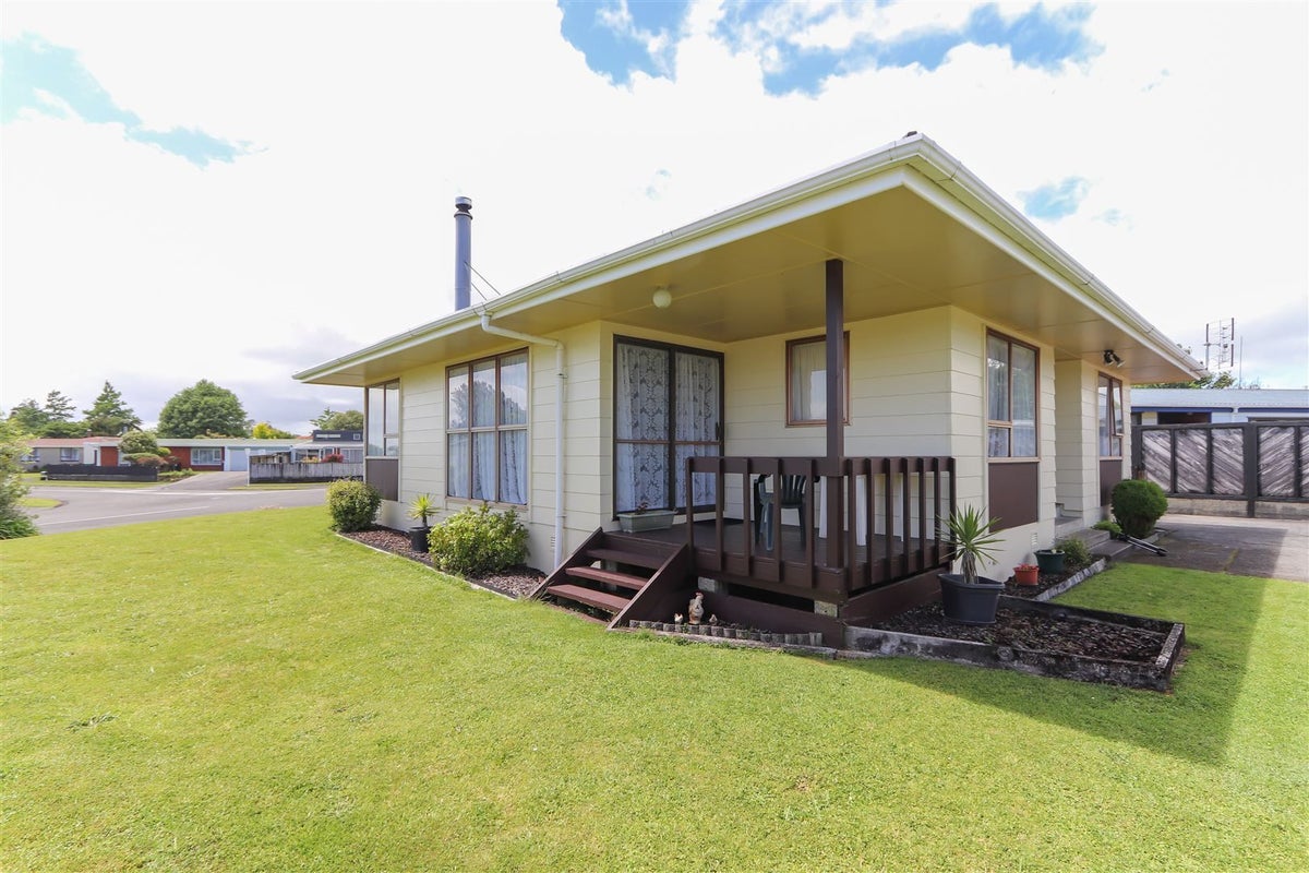34 Rewa Street, Inglewood, Inglewood - Carousel 18