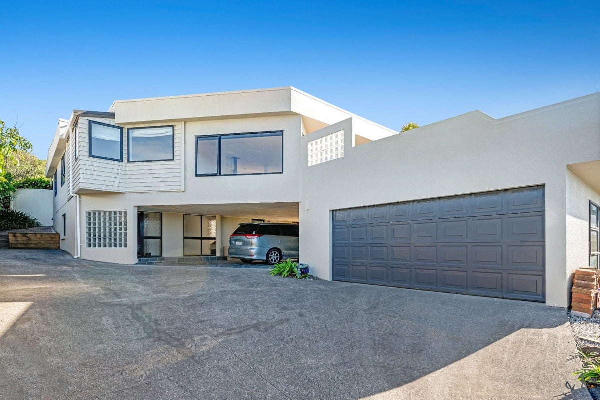 33 Everard Avenue, Army Bay, Whangaparaoa - Carousel 1