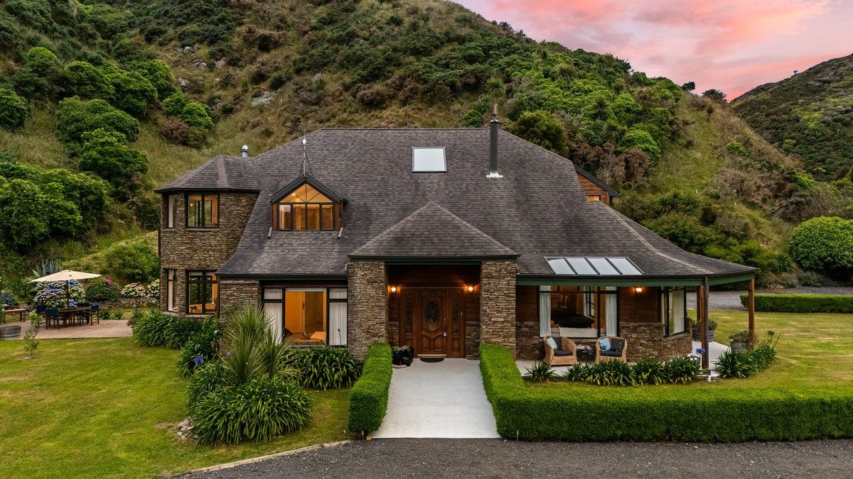 751 Takarau Gorge Road, Makara, Karori - Carousel 1