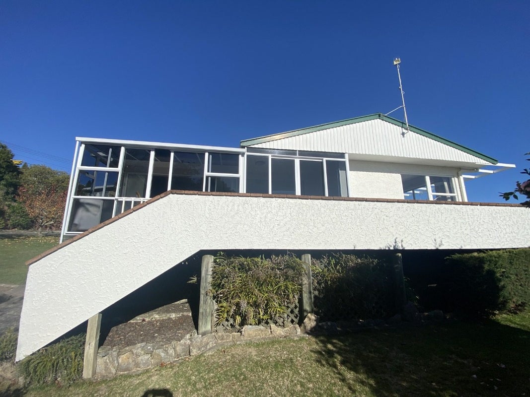 177 Tahunanui Drive, Tahunanui, Nelson - Carousel 2