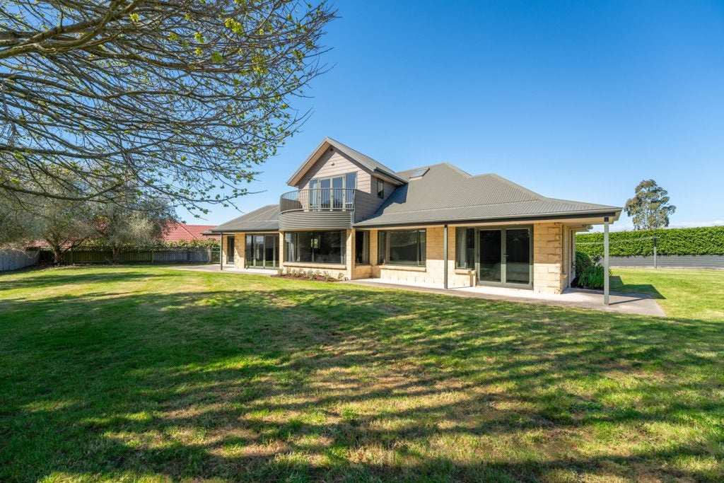 212A Pages Road, Marchwiel, Timaru - Carousel 23