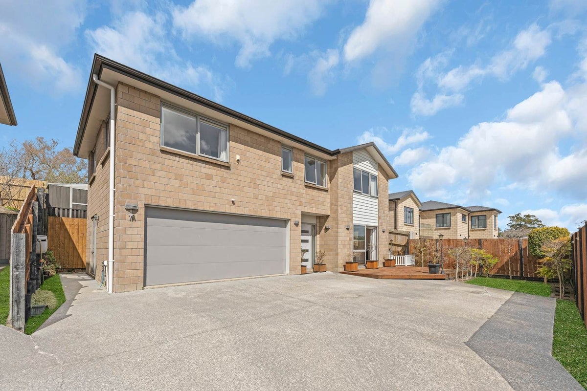 7A Ennis Avenue, Pakuranga Heights, Auckland - Carousel 1