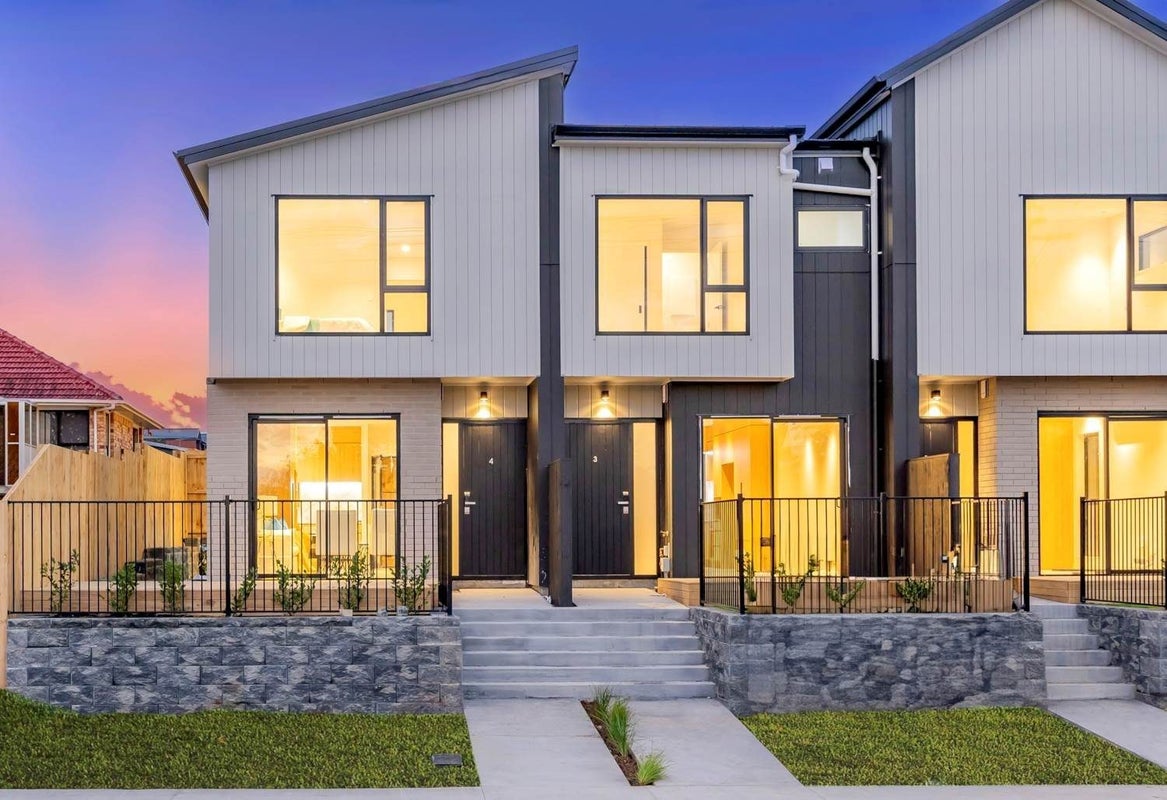 4/25 Titoki Street, Te Atatu Peninsula, Auckland - Carousel 2