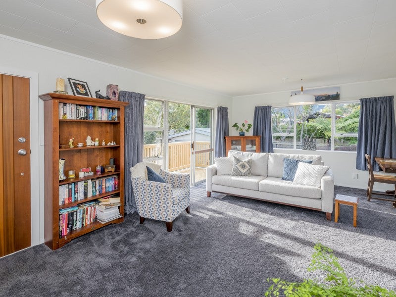 122B Hillcrest RD, Raumati Beach, Raumati Beach - Carousel 1