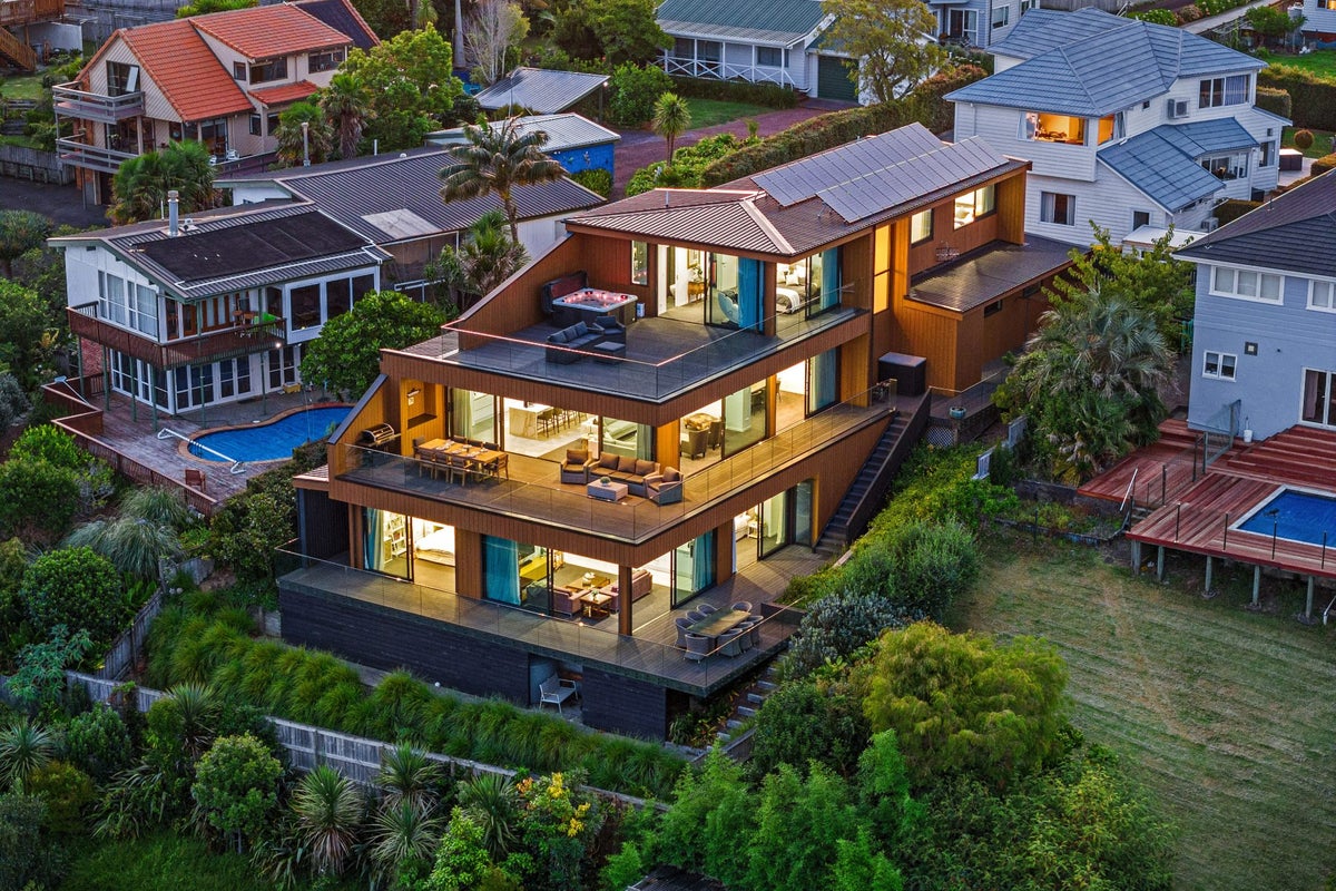 89 Bleakhouse Road, Howick, Auckland - Carousel 2