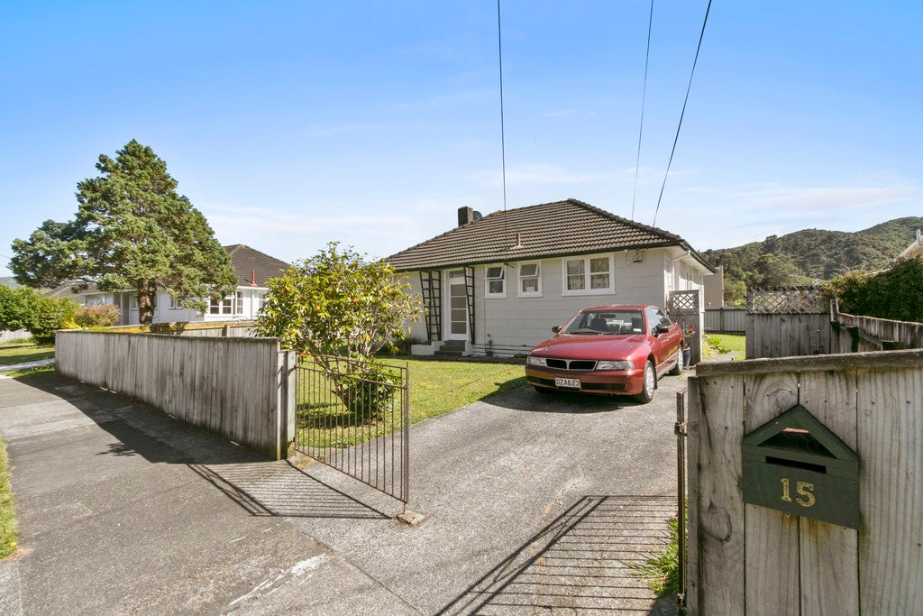 15 Butler Street, Naenae, Lower Hutt - Carousel 1