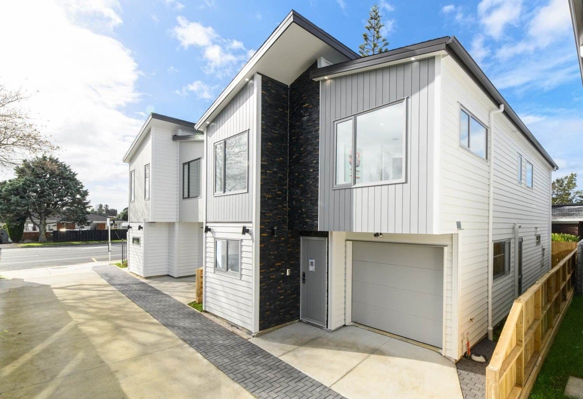 527C Pakuranga Road, Howick, Auckland - Carousel 1