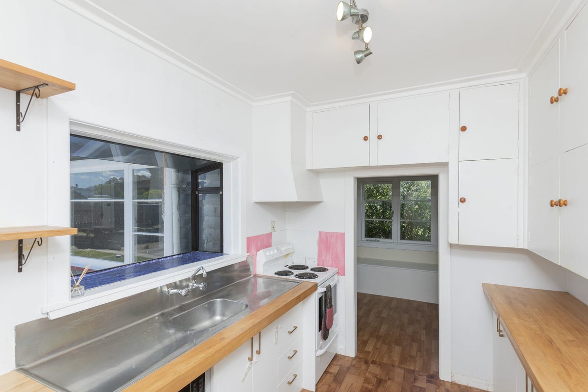 3 Kiwi Street, Makaraka, Gisborne - Carousel 2
