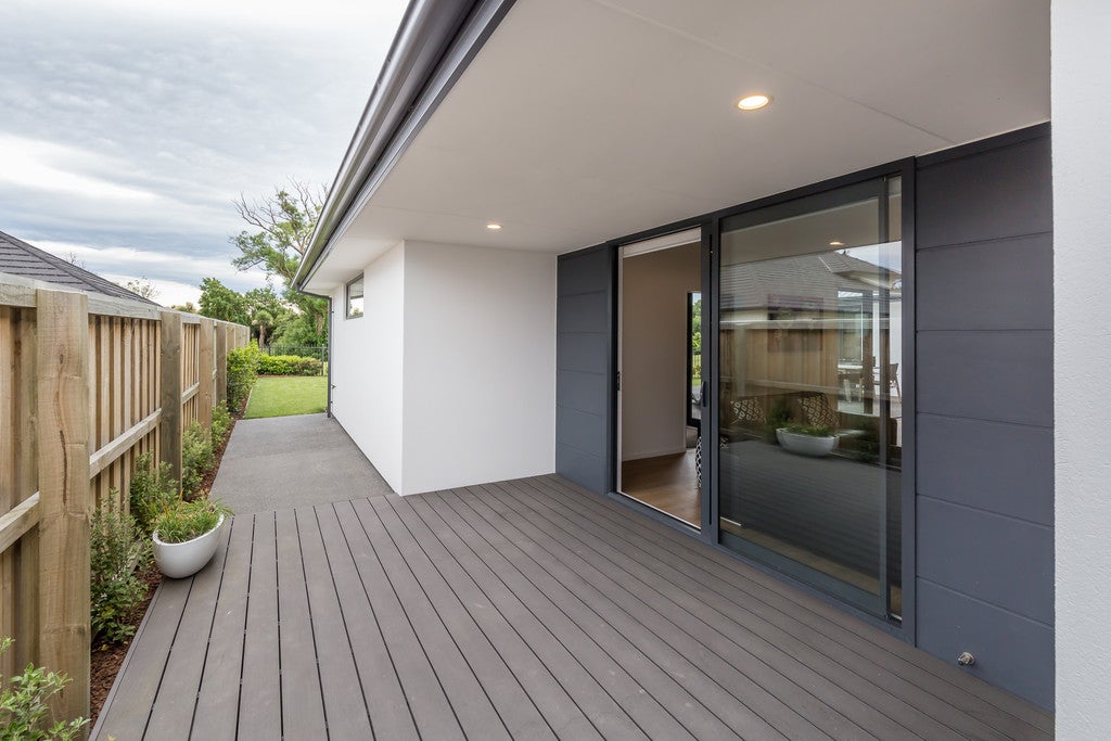39 Euphrasie Drive, Aidanfield, Christchurch - Carousel 26