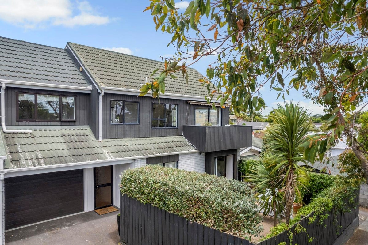 2/42 Shackleton Road, Mount Eden, Auckland City, Auckland - Carousel 1