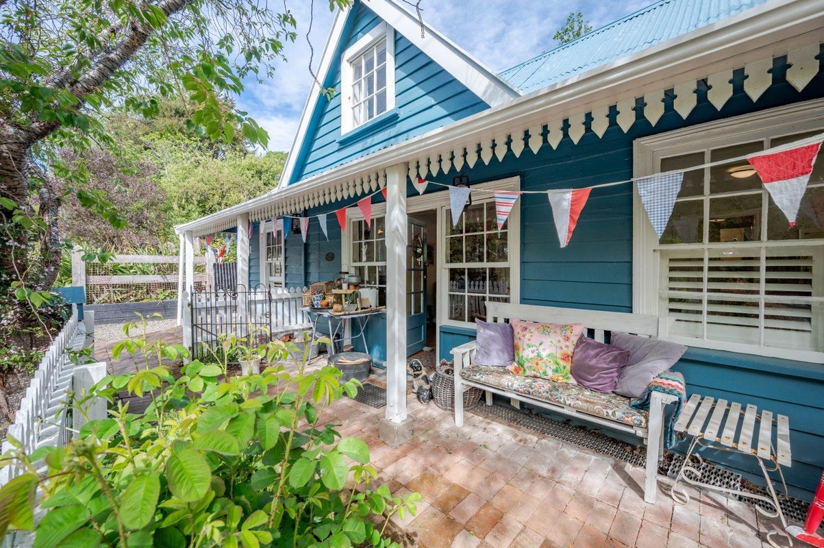 60 Rue Grehan, Akaroa, Akaroa - Carousel 2