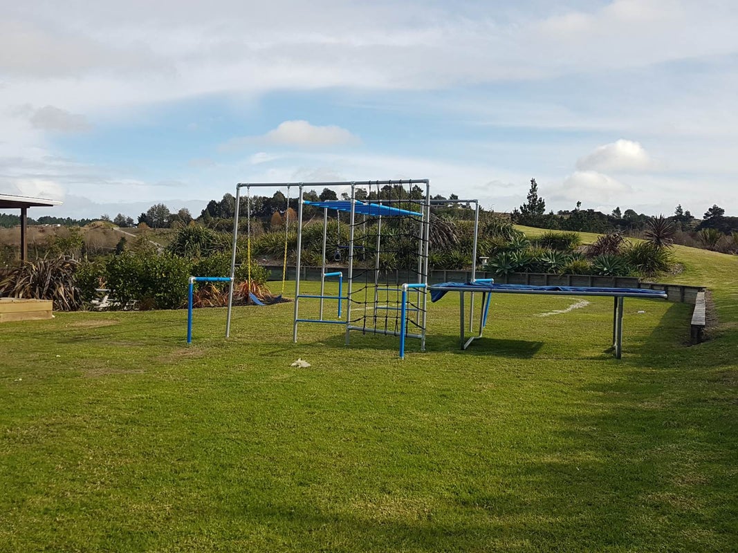 43 Sandstone Road, Manurewa - Carousel 1