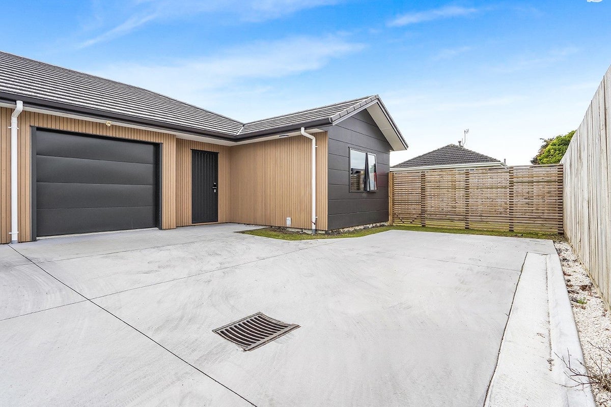 4/48 Heath Street, St Andrews, Hamilton - Carousel 1