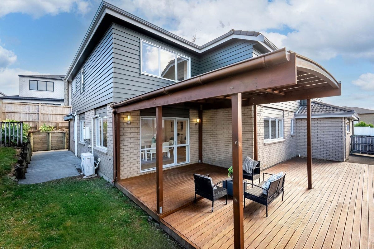 98 Medallion Drive, Albany, North Shore City, Auckland - Carousel 2