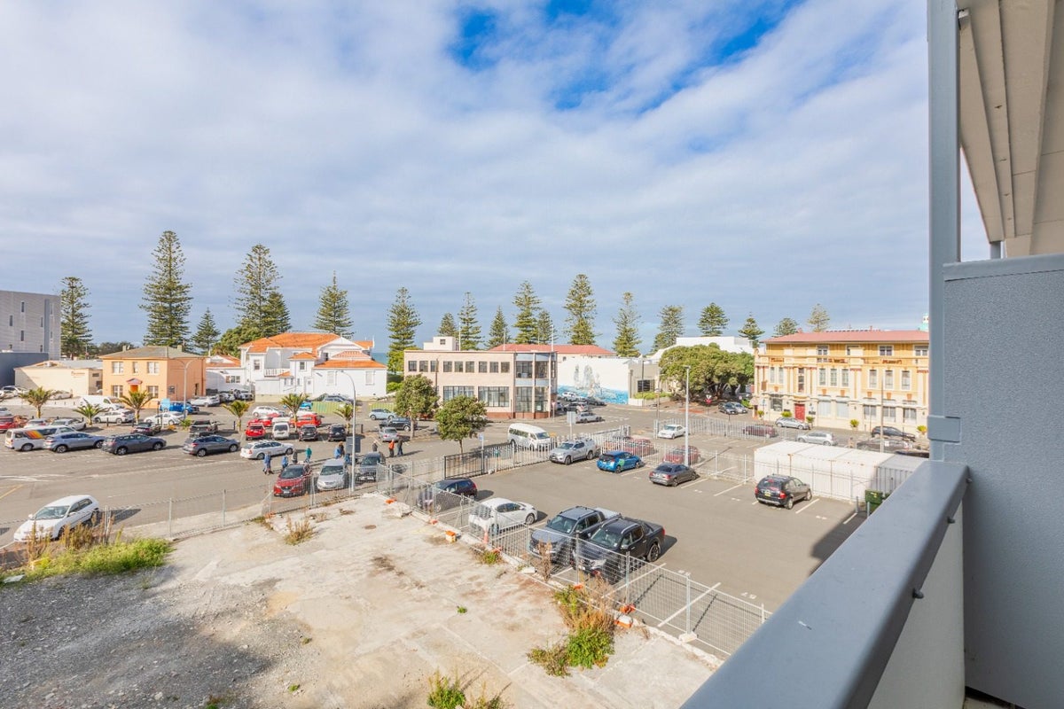 2C/3 Shakespeare Road, Napier South, Napier - Carousel 10