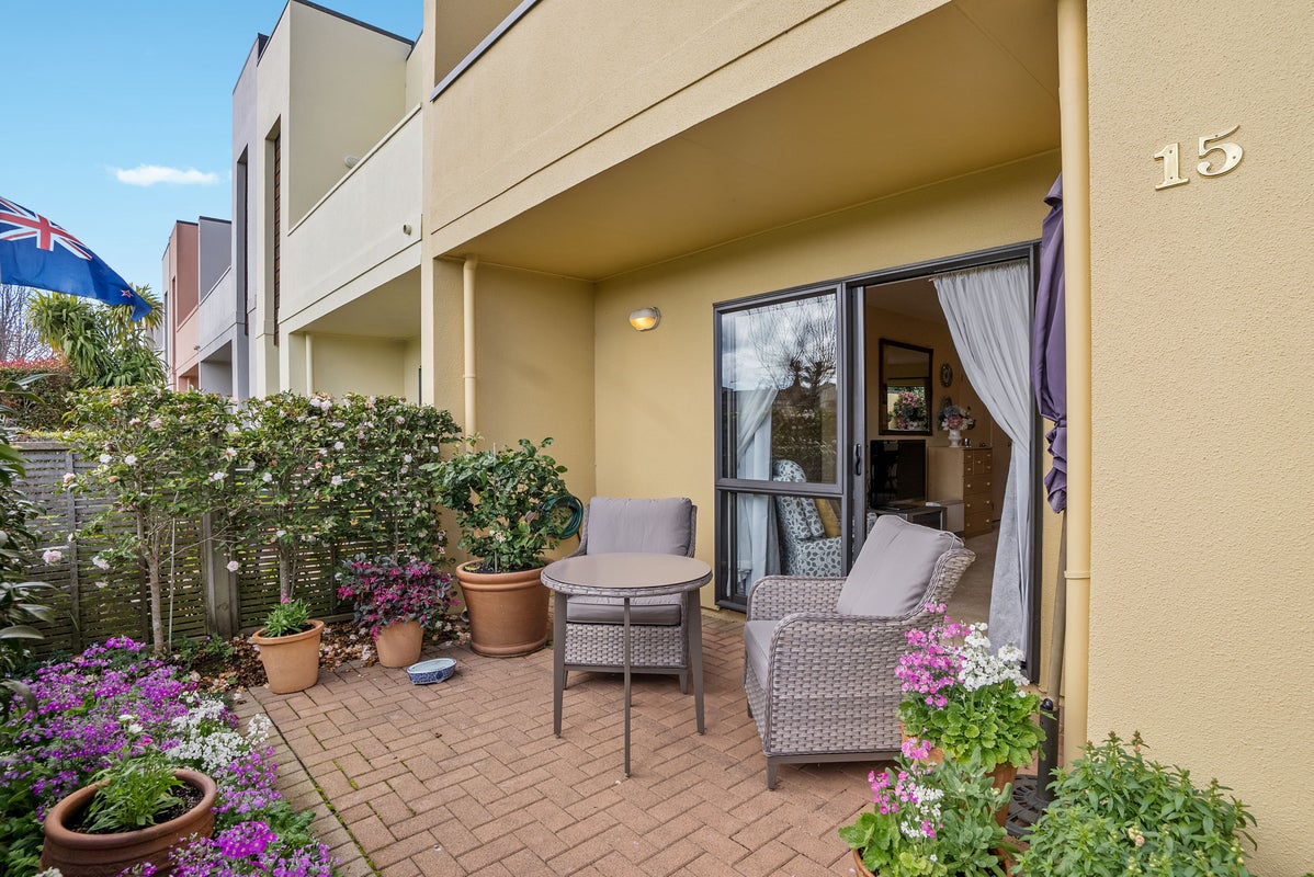 15 Puma Drive, Golflands, Auckland - Carousel 2