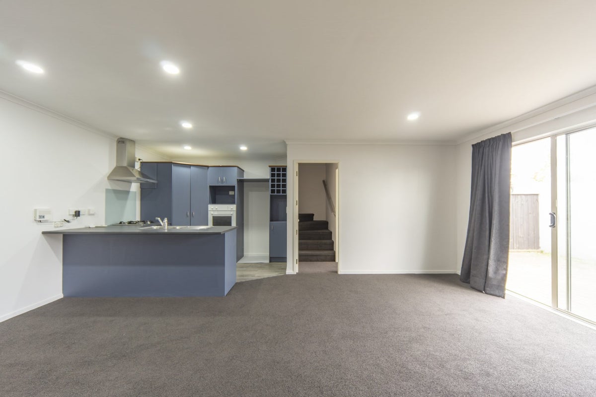 29D Claudelands Road, Hamilton East, Hamilton - Carousel 2