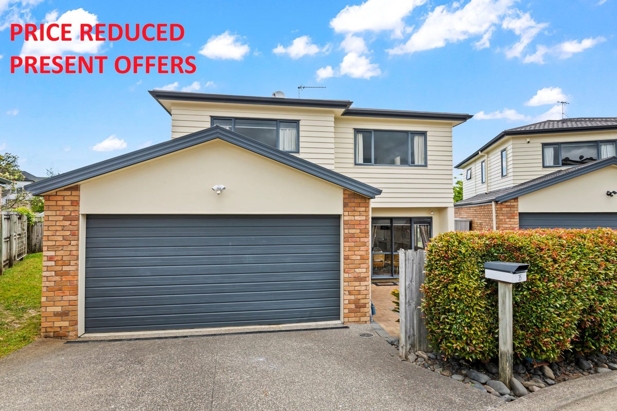 35/22 Northcross Drive, Oteha, Auckland - Carousel 1