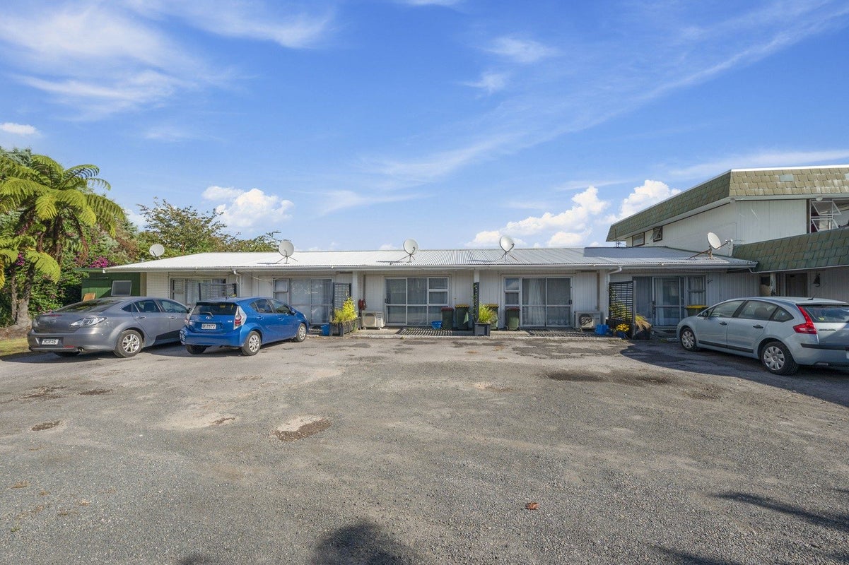 22 Trigg Avenue, Fenton Park, Rotorua - Carousel 1
