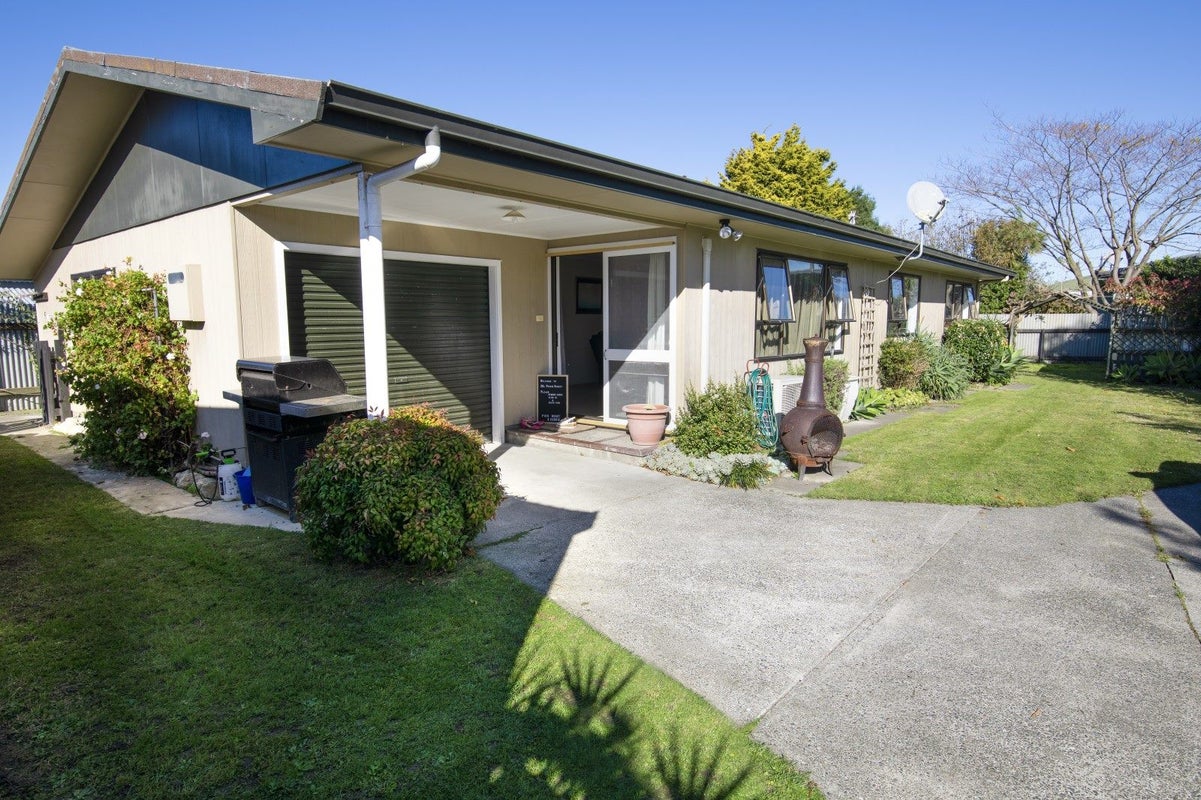 29A PEDDIE ST, TARADALE, NAPIER - Carousel 1