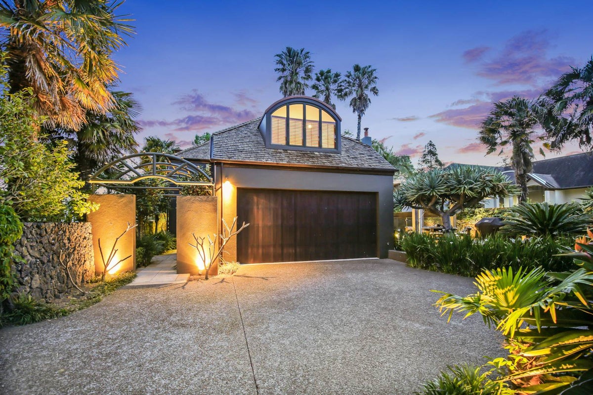 63 Melanesia Road, Kohimarama, Auckland - Carousel 1