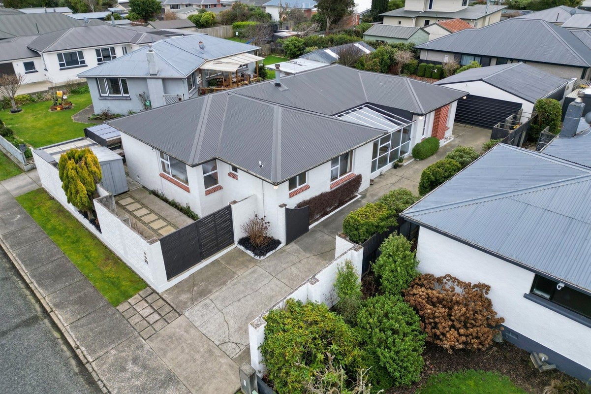 70 Helmsdale Street, Waverley, Invercargill, Southland - Carousel 1