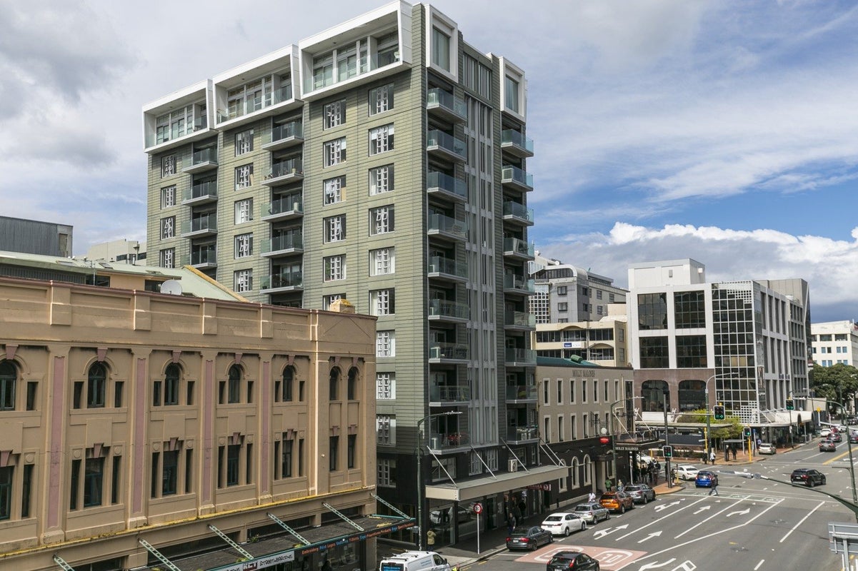 1A/39 Taranaki Street, Te Aro, Wellington - Carousel 1