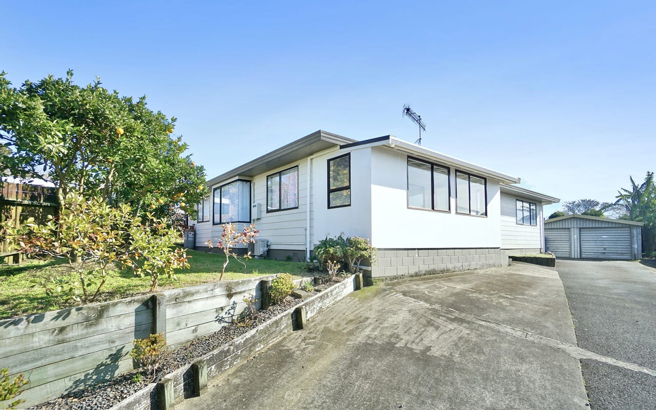 21 Bayview Street, Te Puke, Te Puke - Carousel 1