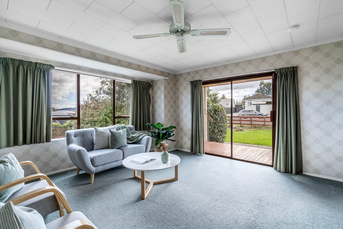 1A Talbot Street, East Gore, Gore - Carousel 2