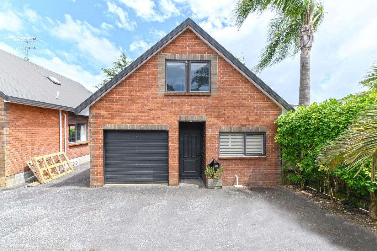 18/37 Fields Parade, Oteha, Auckland - Carousel 2