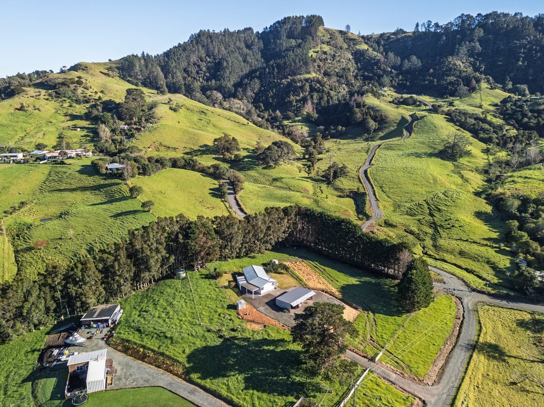 8 Mills Access Road, Totara North, Kaeo - Carousel 23