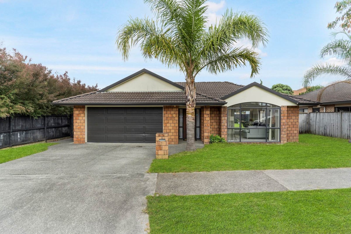 7 Spenbrooke Road, Flat Bush, Auckland - Carousel 1