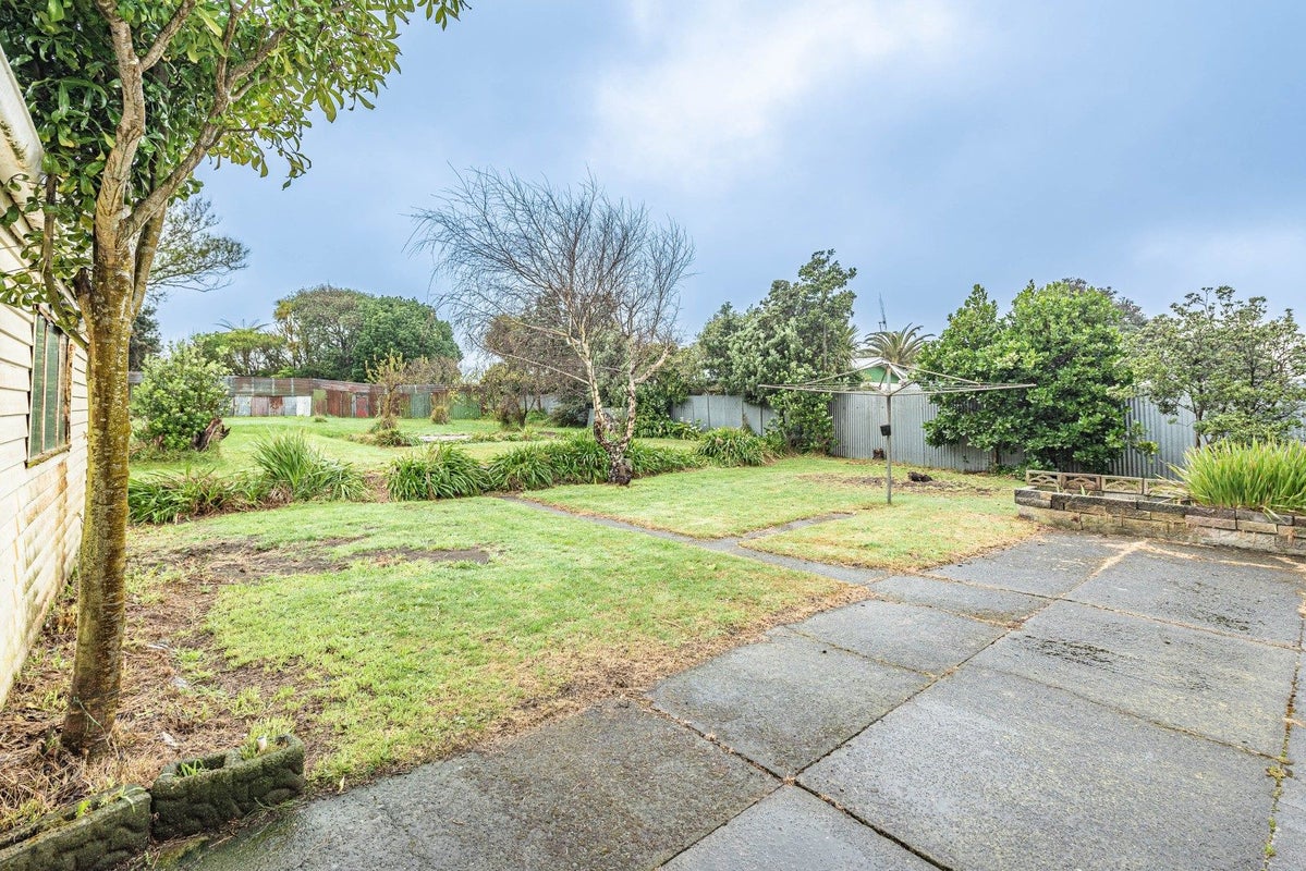 38 Cornfoot Street, Castlecliff, Whanganui - Carousel 2