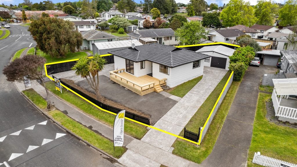 26 Sharland Avenue, Manurewa, Auckland - Carousel 1