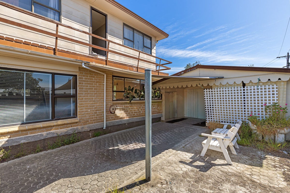 150 Redwood Street, Redwoodtown, Blenheim - Carousel 2