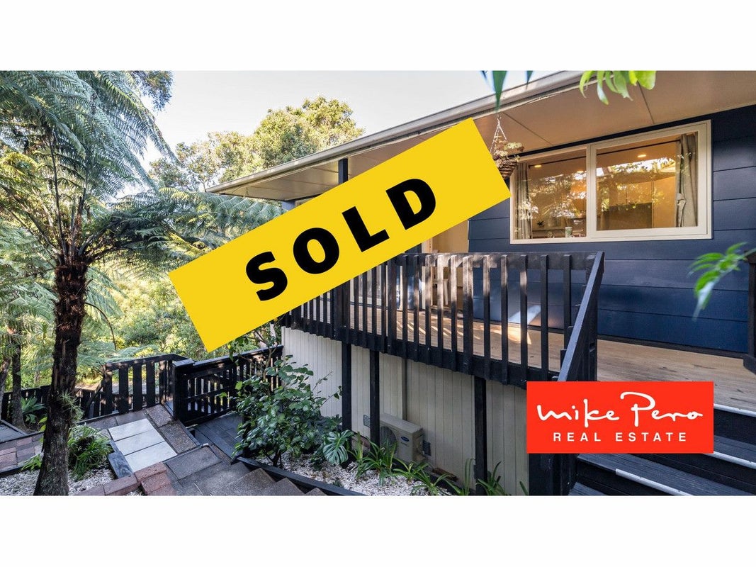 1/9 Selwyn Avenue, Glen Eden, Auckland - Carousel 1